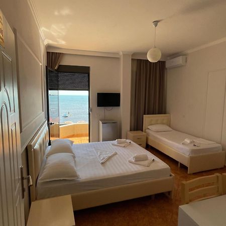 Hotel Tirona Durrës 외부 사진