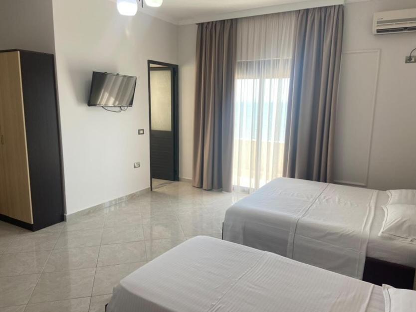 Hotel Tirona Durrës 외부 사진