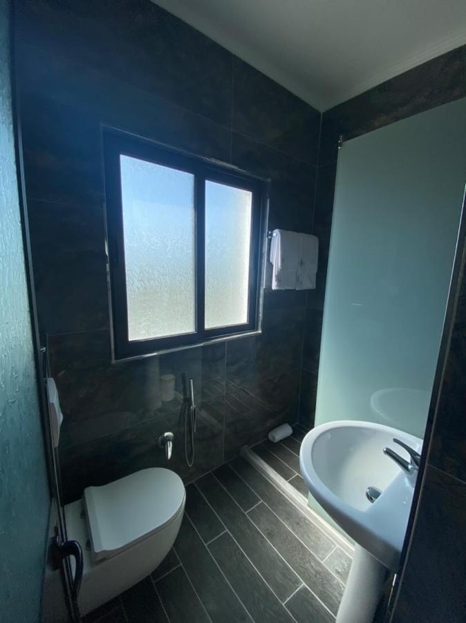 Hotel Tirona Durrës 외부 사진