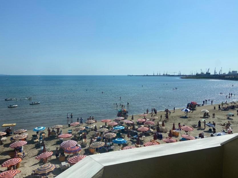 Hotel Tirona Durrës 외부 사진