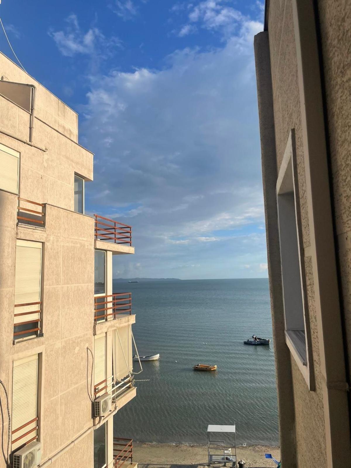 Hotel Tirona Durrës 외부 사진